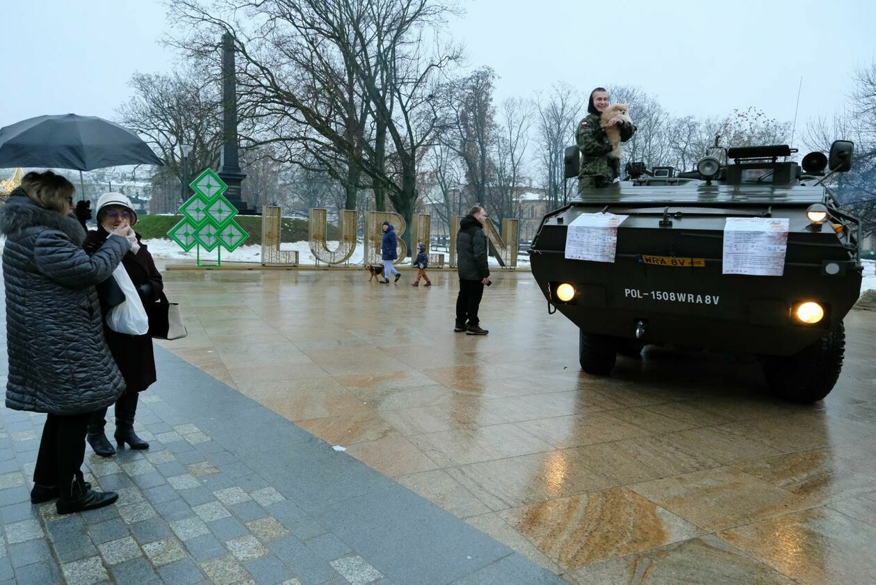  Rekonstrukcja wprowadzenia stanu wojennego (zdjęcie 5) - Autor: DW