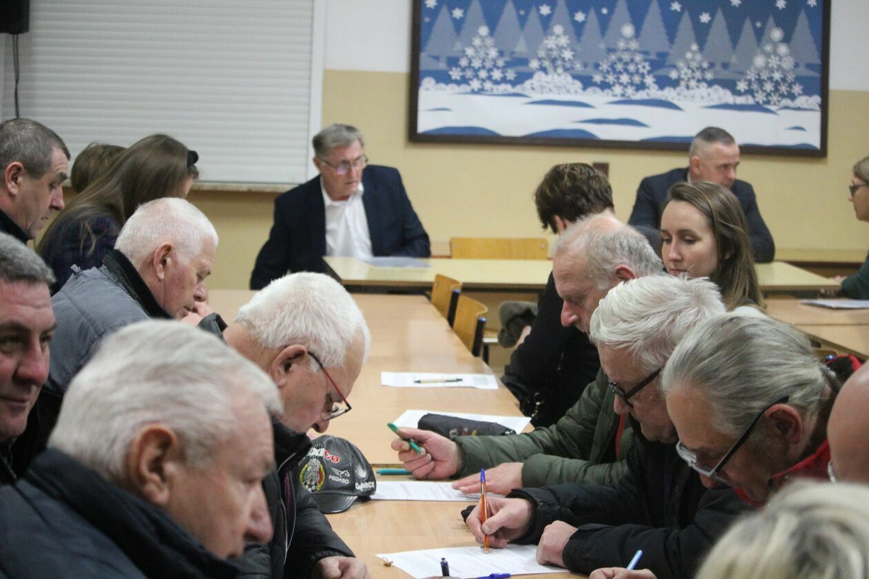  Spotkanie starosty bialskiego z mieszkańcami Międzyrzeca Podlaskiego  (zdjęcie 3) - Autor: Ewelina Burda