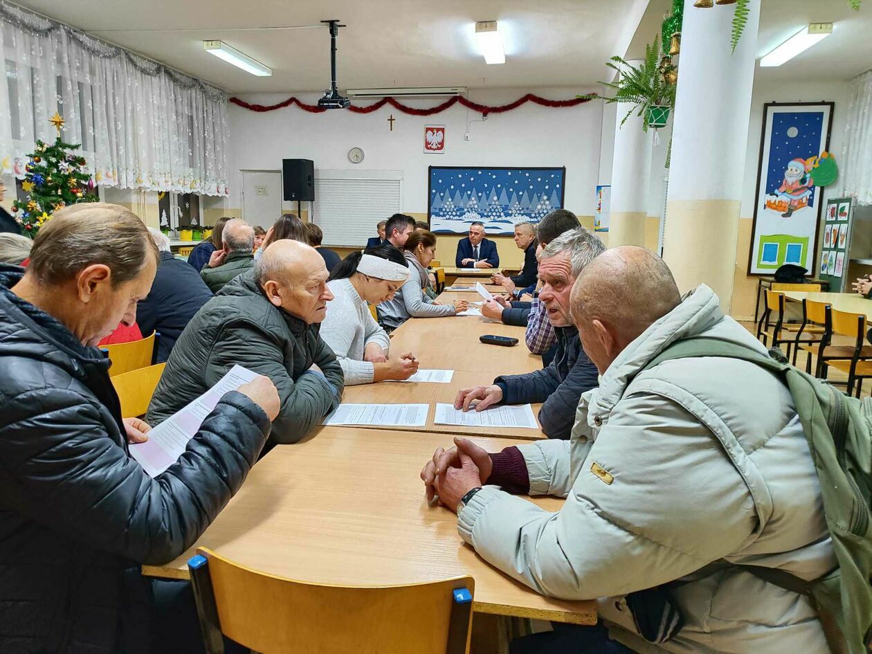  Spotkanie starosty bialskiego z mieszkańcami Międzyrzeca Podlaskiego  (zdjęcie 6) - Autor: Ewelina Burda