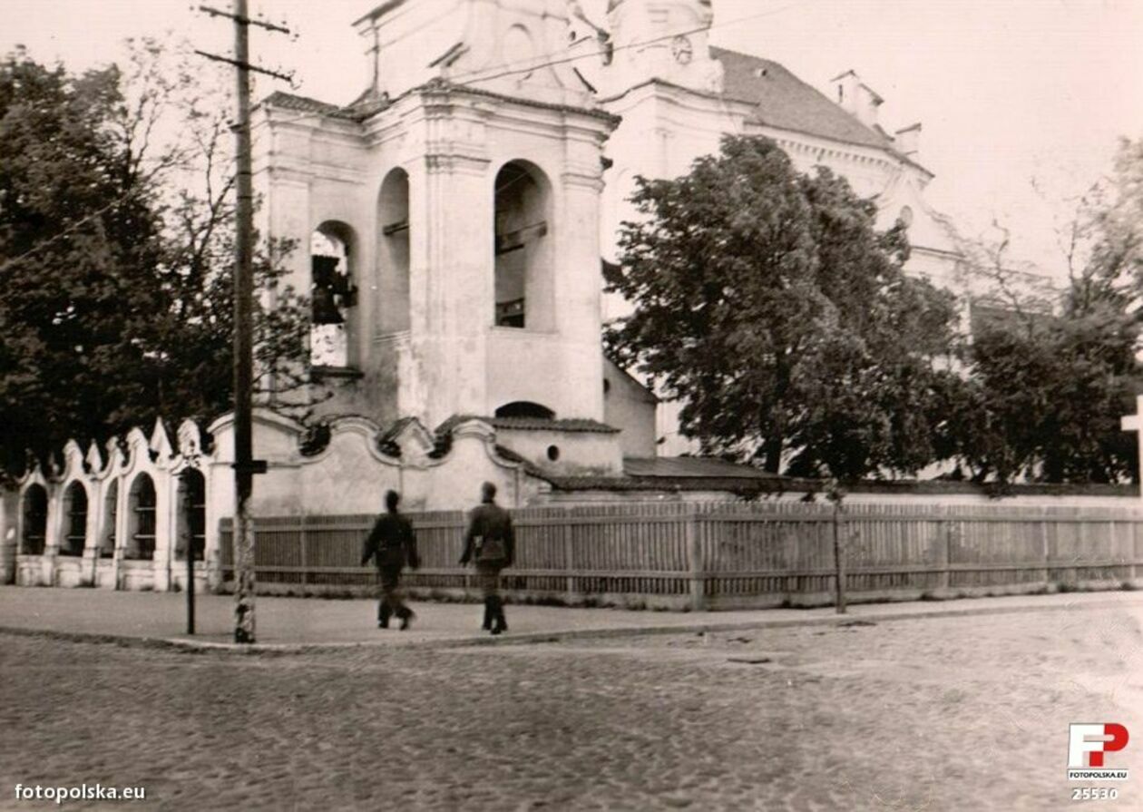  <p>1941 r. Bazylika św. Anny w Lubartowie</p>