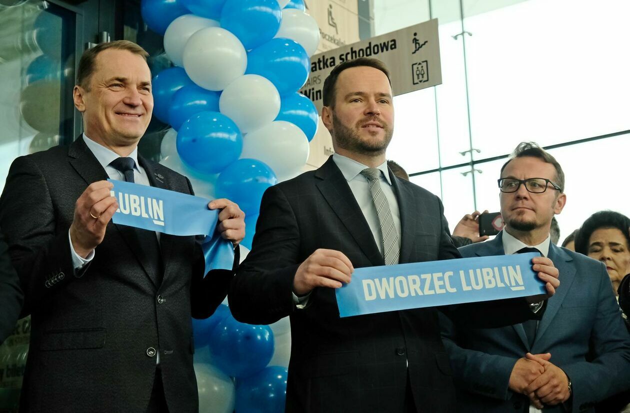  Otwarcie nowego Dworca Lublin (zdjęcie 24) - Autor: DW