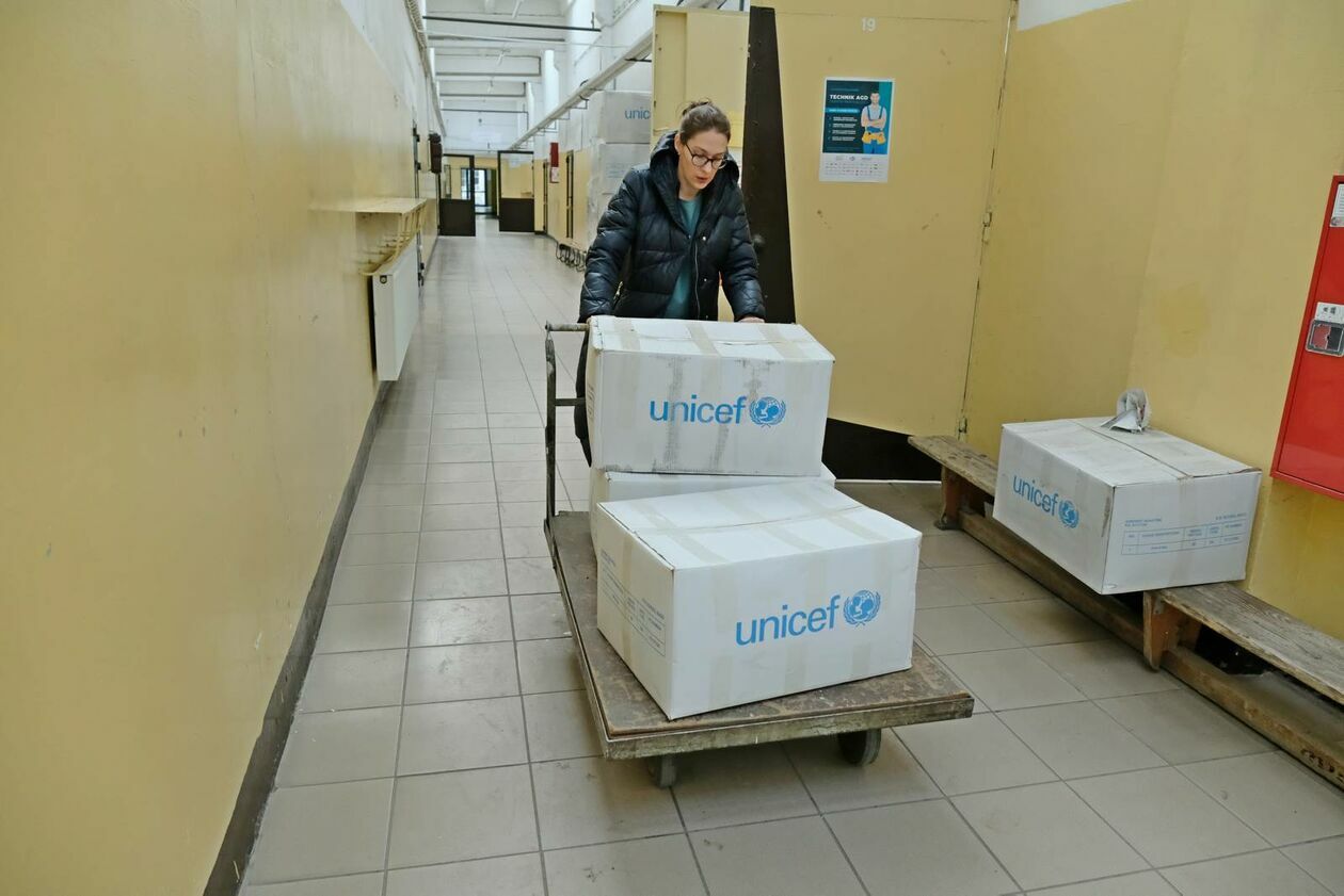  Wyprawki dla uczniów od UNICEF (zdjęcie 4) - Autor: Urząd Miasta Lublin