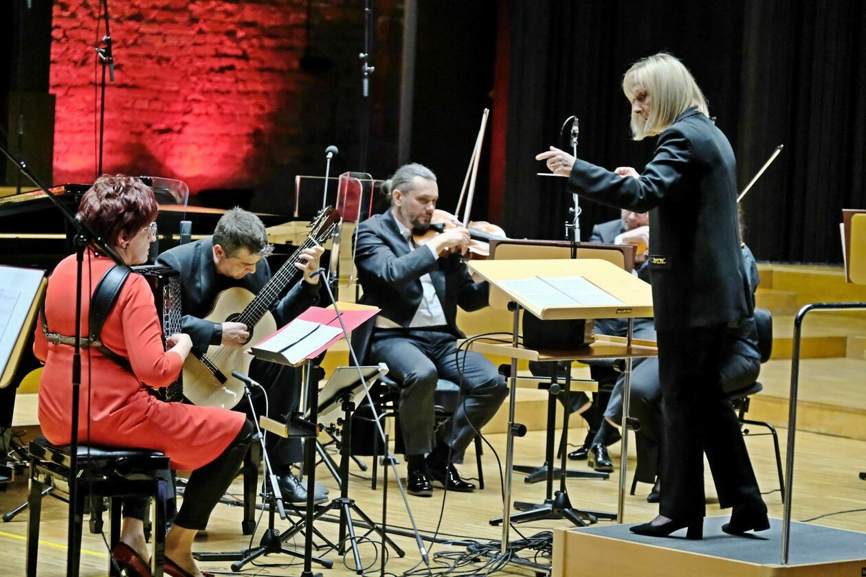  Filharmonia - koncert symfoniczny z okazji 80-lecia UMCS  - Autor: DW