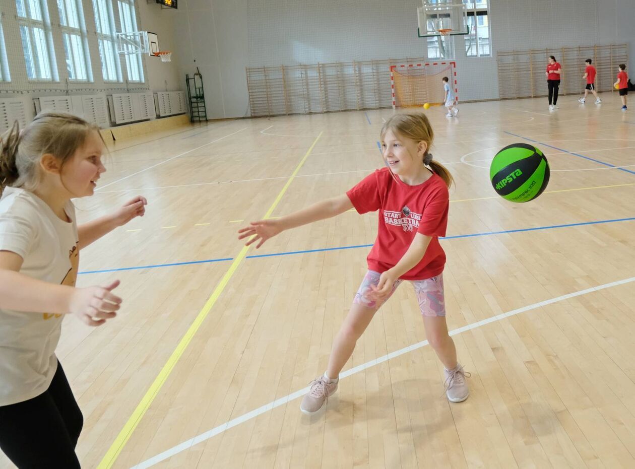  Start Lublin Basket School: ferie z koszykówką (zdjęcie 16) - Autor: DW