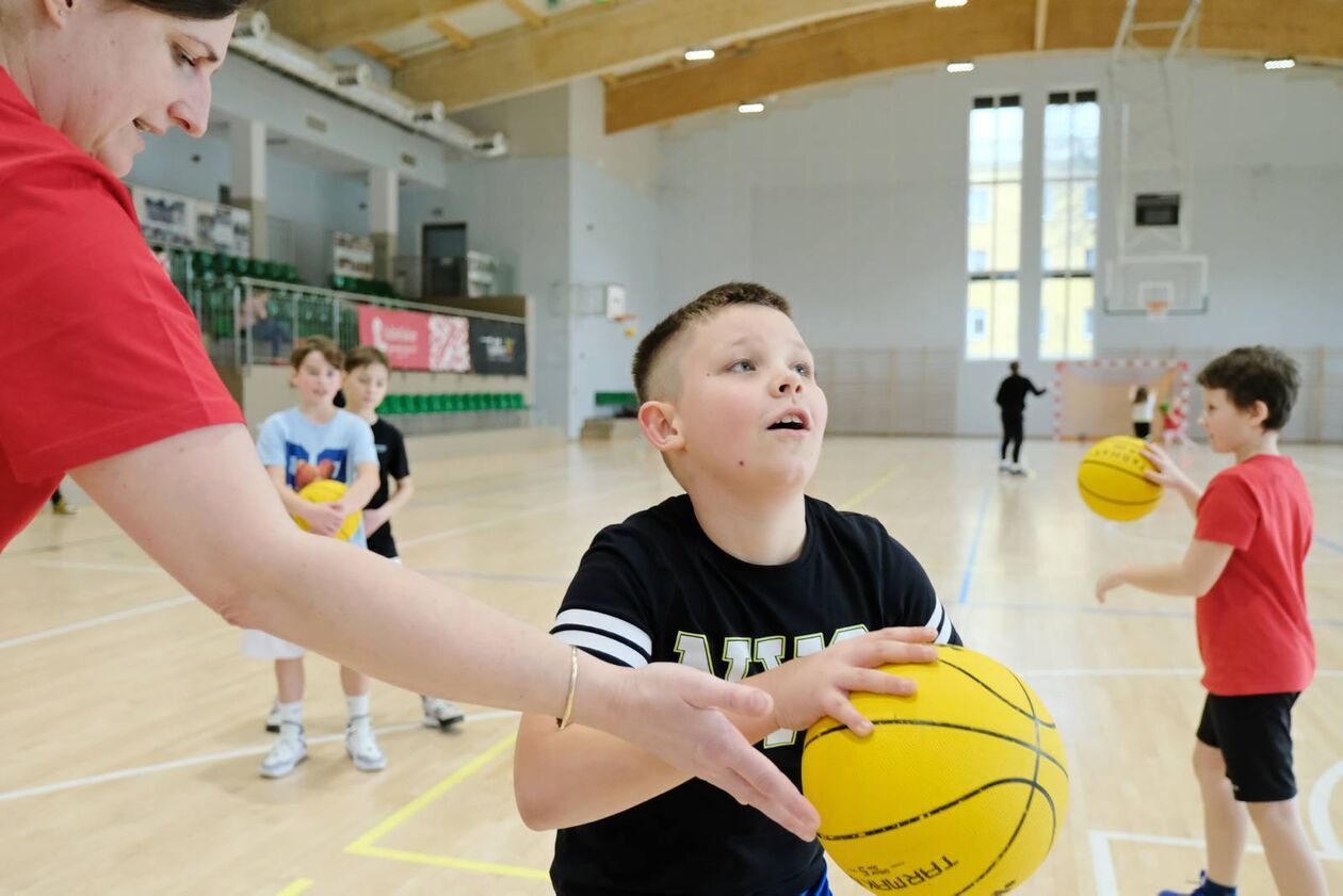  Start Lublin Basket School: ferie z koszykówką (zdjęcie 27) - Autor: DW