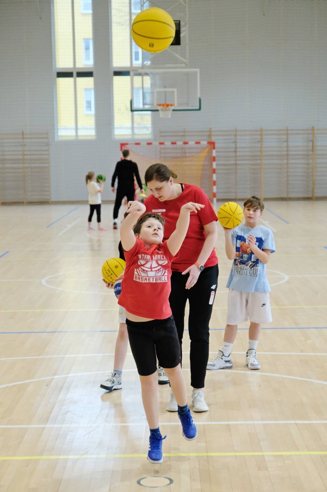 Start Lublin Basket School: ferie z koszykówką (zdjęcie 8) - Autor: DW