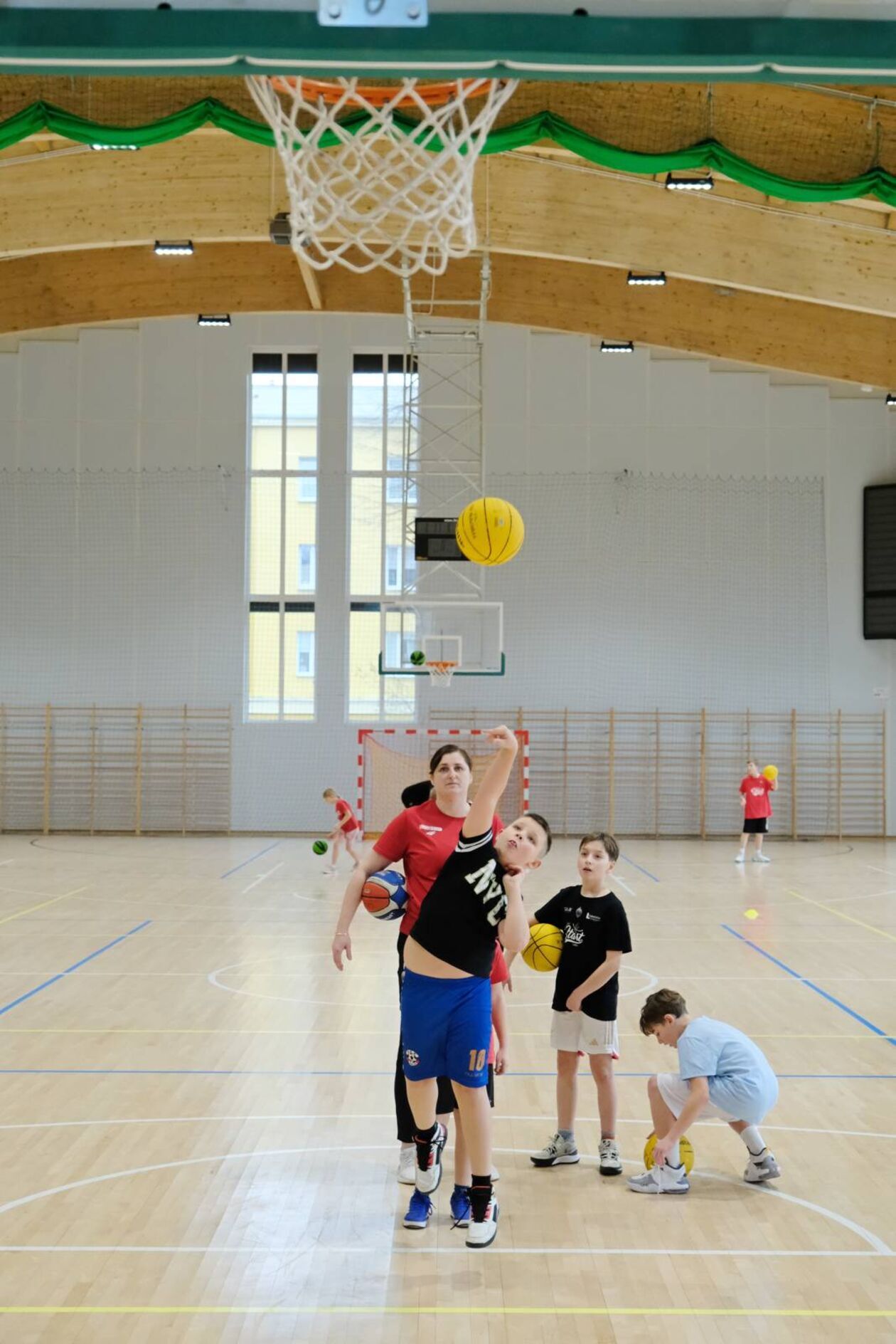  Start Lublin Basket School: ferie z koszykówką (zdjęcie 6) - Autor: DW