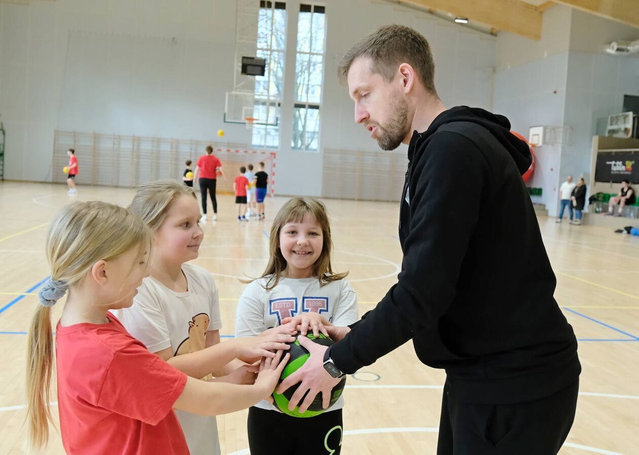  Start Lublin Basket School: ferie z koszykówką (zdjęcie 11) - Autor: DW