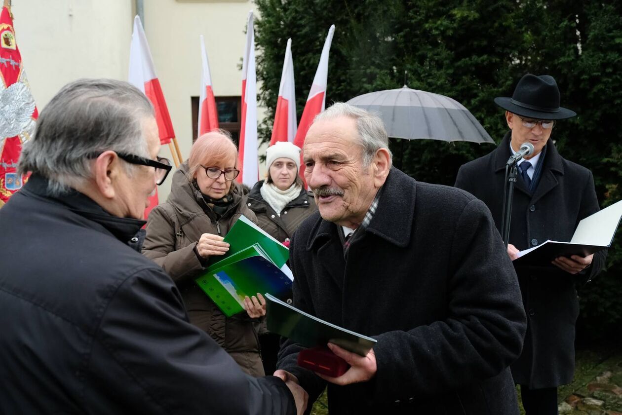  Obchody 84. rocznicy masowych deportacji Polaków na Sybir (zdjęcie 28) - Autor: DW