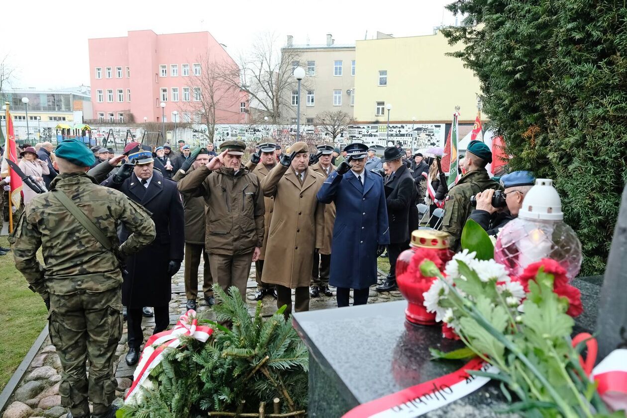  Obchody 84. rocznicy masowych deportacji Polaków na Sybir (zdjęcie 3) - Autor: DW