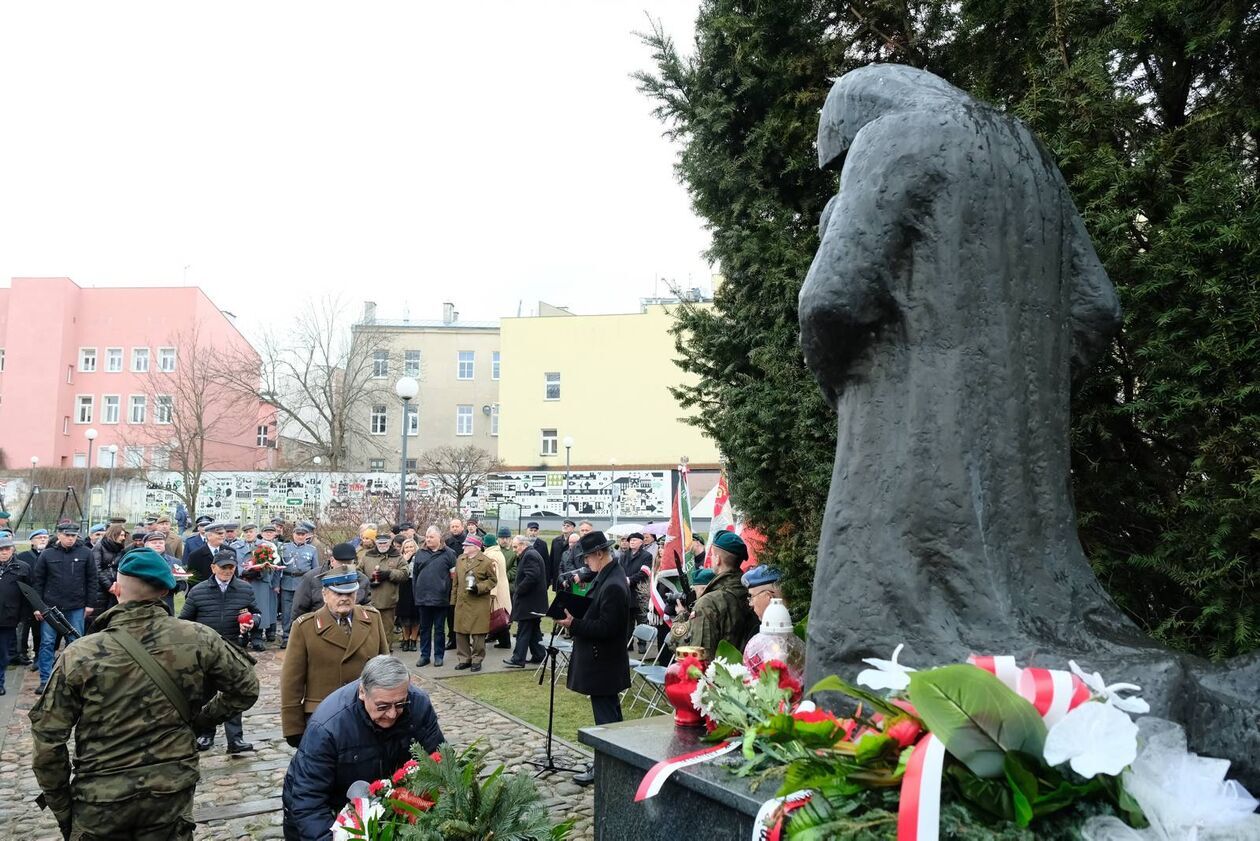  Obchody 84. rocznicy masowych deportacji Polaków na Sybir (zdjęcie 7) - Autor: DW