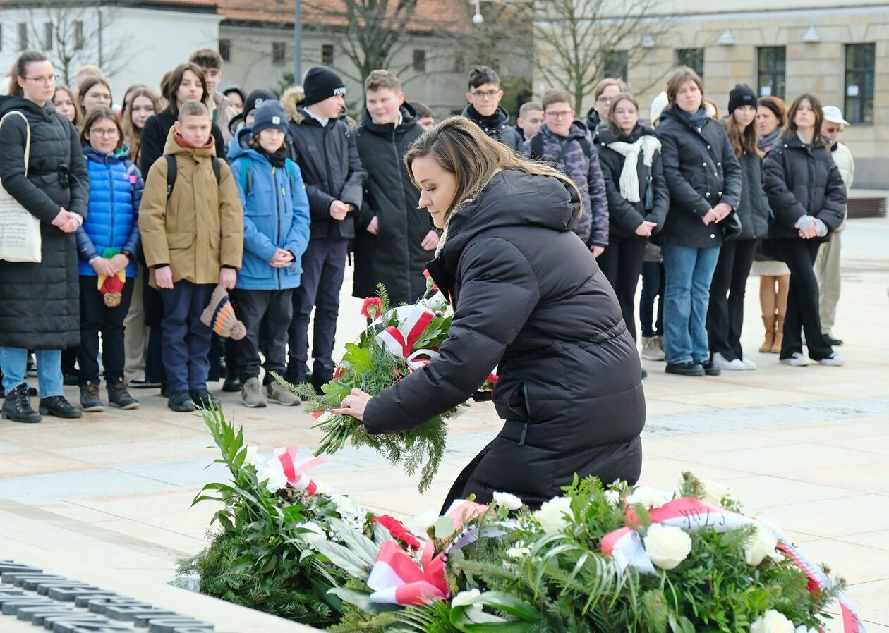  82. rocznica przemianowania Związku Walki Zbrojnej w Armię Krajową - obchody w Lublinie (zdjęcie 2) - Autor: DW