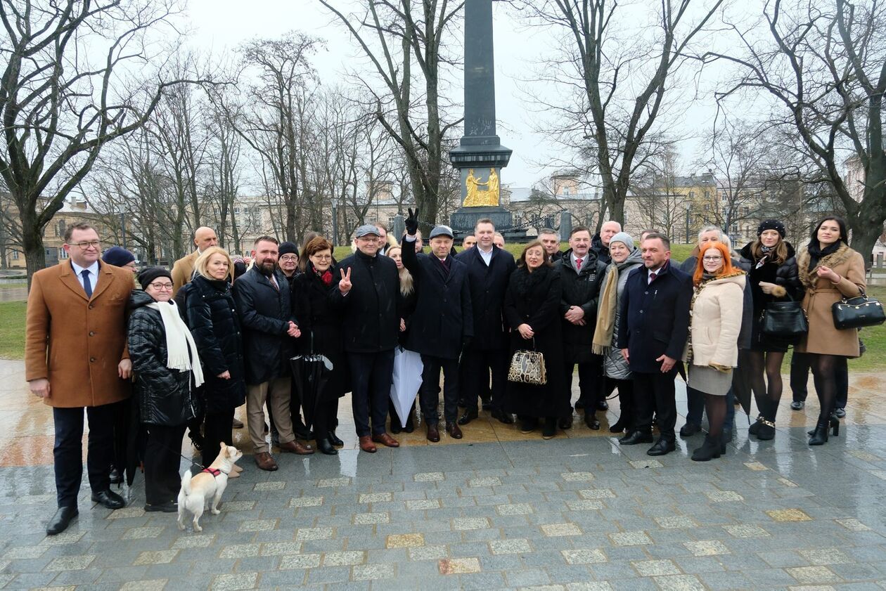  Prezentacja kandydatów PiS do Rady Miasta Lublin oraz Sejmiku Województwa Lubelskiego (zdjęcie 1) - Autor: DW