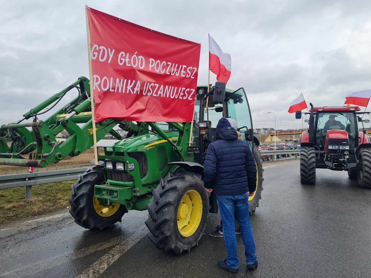Protest rolników na węźle Tatary - Autor: DW
