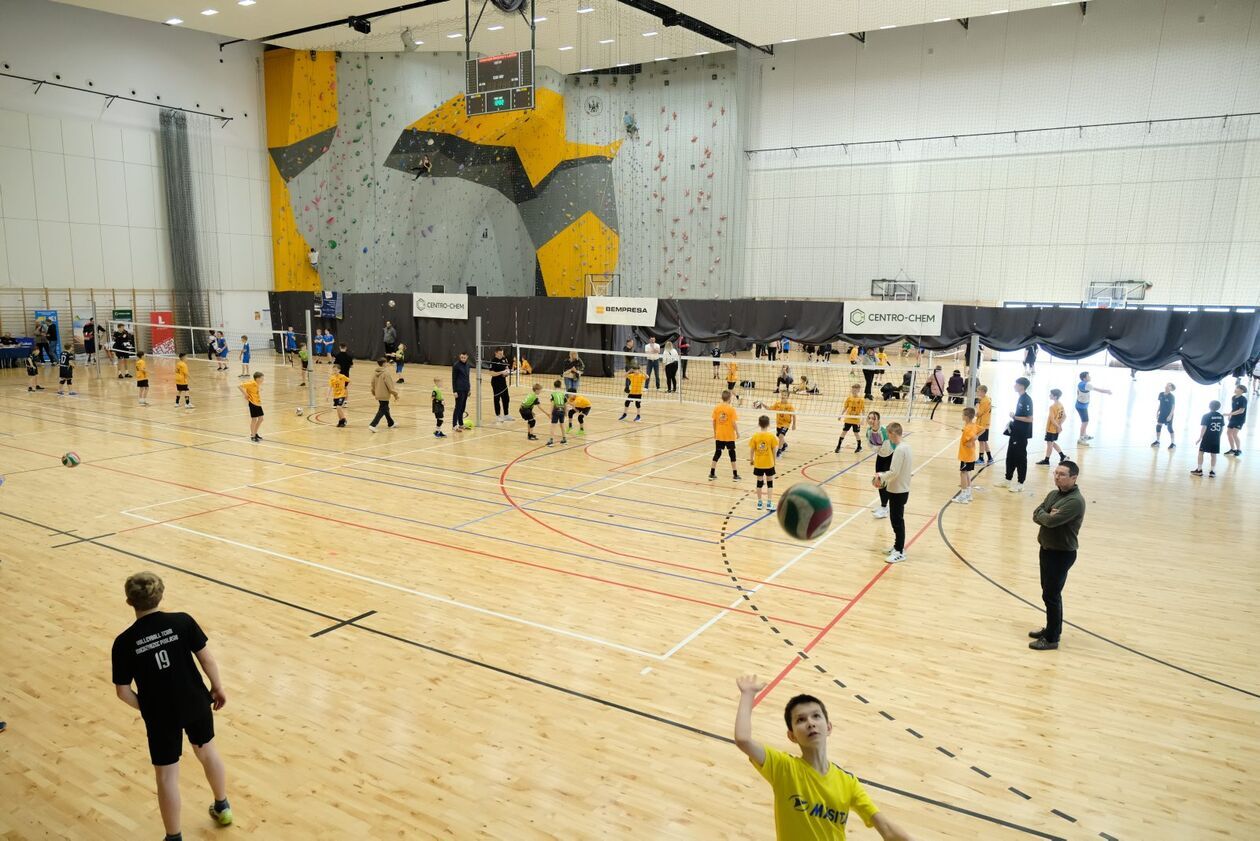  V’ball Talents Cup - Turniej Minisiatkówki dwójek i trójek chłopców (zdjęcie 36) - Autor: DW