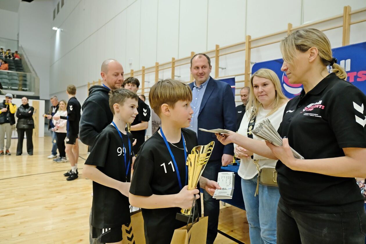  V’ball Talents Cup - Turniej Minisiatkówki dwójek i trójek chłopców (zdjęcie 74) - Autor: DW