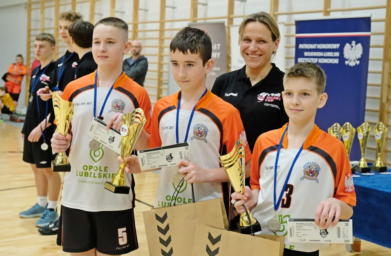  V’ball Talents Cup - Turniej Minisiatkówki dwójek i trójek chłopców (zdjęcie 105) - Autor: DW