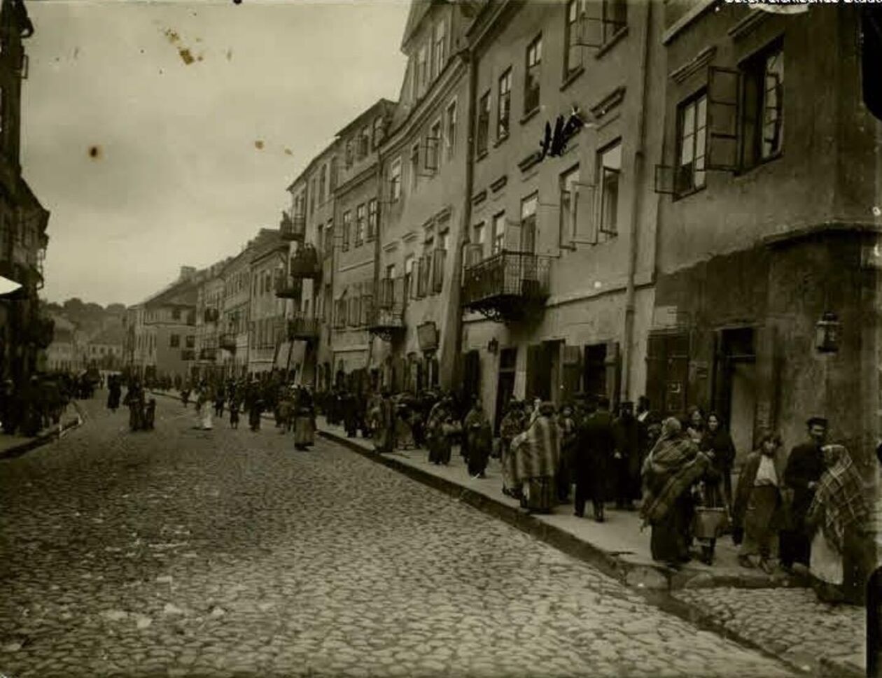  <p>Dzielnica żydowska w Lublinie. Prawdopoodobnie ulica Szeroka</p>