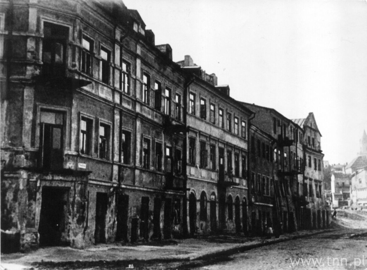  <p>Ruiny ulicy Szerokiej w dzielnicy żydowskiej na Podzamczu w Lublinie</p>