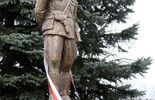 Odsłonięcie pomnika majora Hieronima Dekutowskiego ps. Zapora w Bełżycach  (zdjęcie 2)