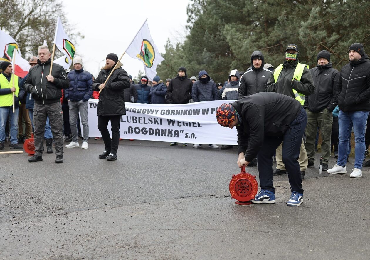  Pikieta górników w Bogdance (zdjęcie 16) - Autor: WD