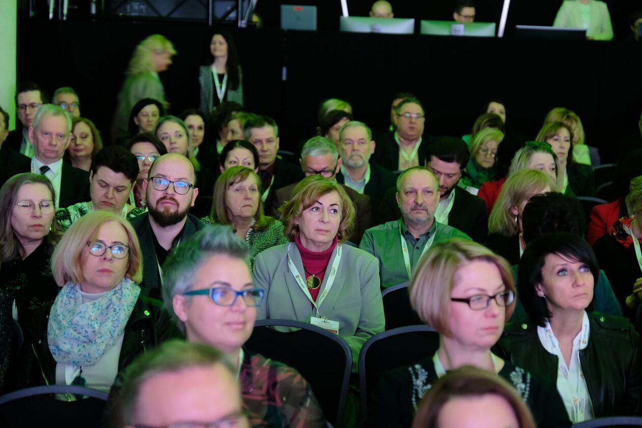  XI Ogólnopolska Konferencja Samorządu i Oświaty pt. Edukacja Przyszłości (zdjęcie 11) - Autor: DW