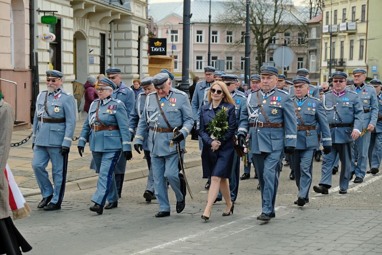  Piłsudczycy świętowali imieniny Marszałka na pl. Litewskim (zdjęcie 6) - Autor: DW