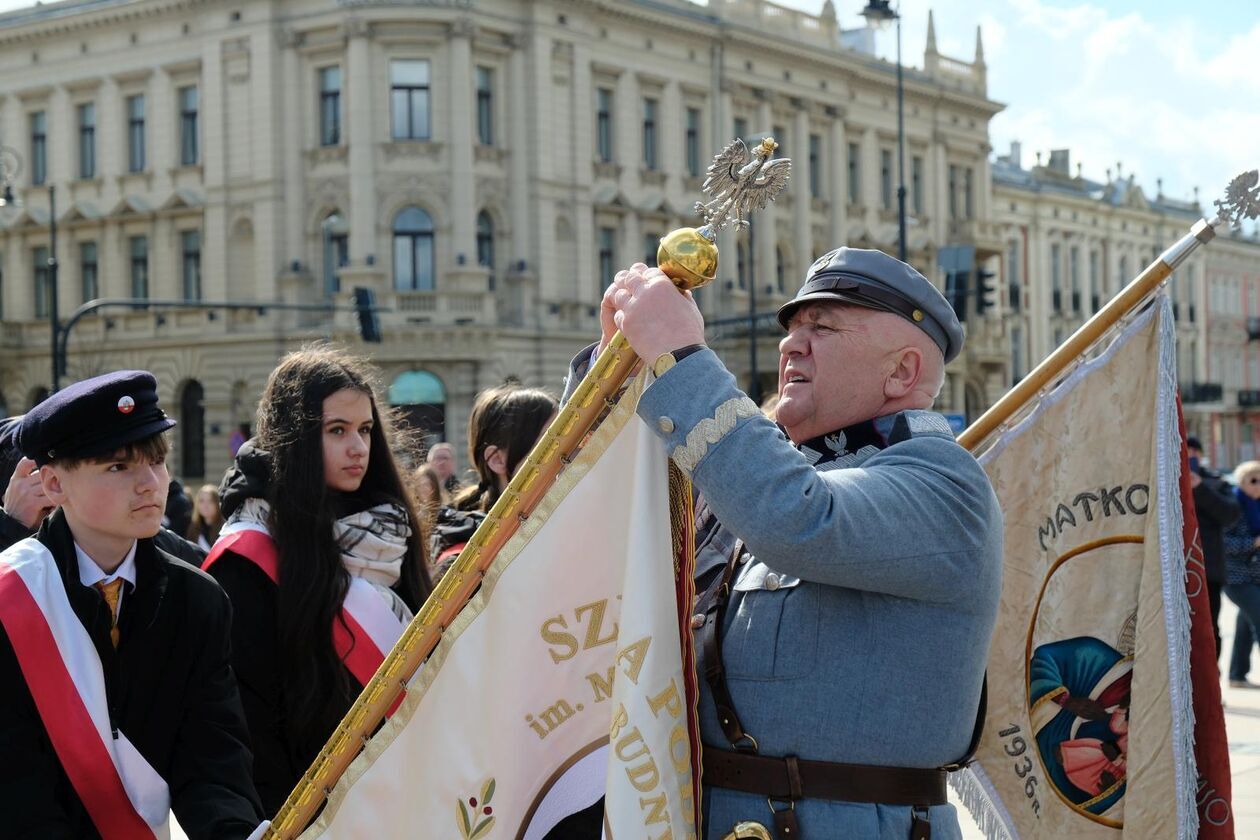  Piłsudczycy świętowali imieniny Marszałka na pl. Litewskim (zdjęcie 36) - Autor: DW