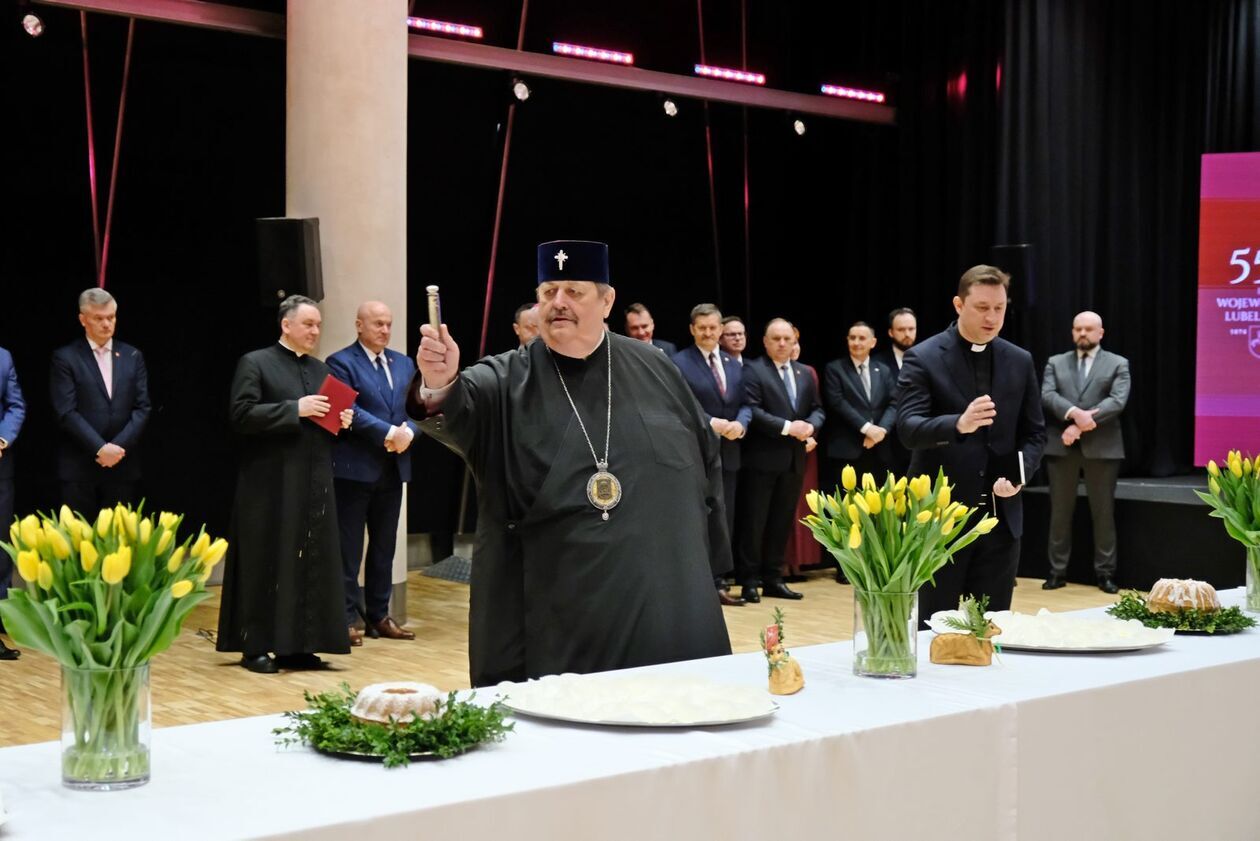  Spotkanie wiielkanocne u marszałka (zdjęcie 16) - Autor: DW