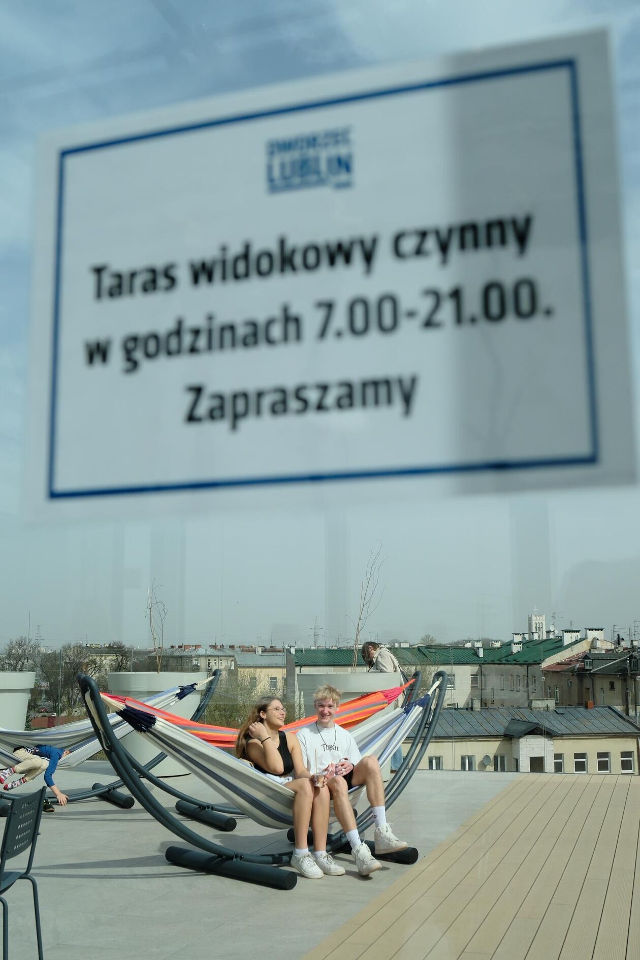  Taras widokowy na Dworcu Lublin już otwarty dla lublinian i przyjezdnych (zdjęcie 24) - Autor: DW