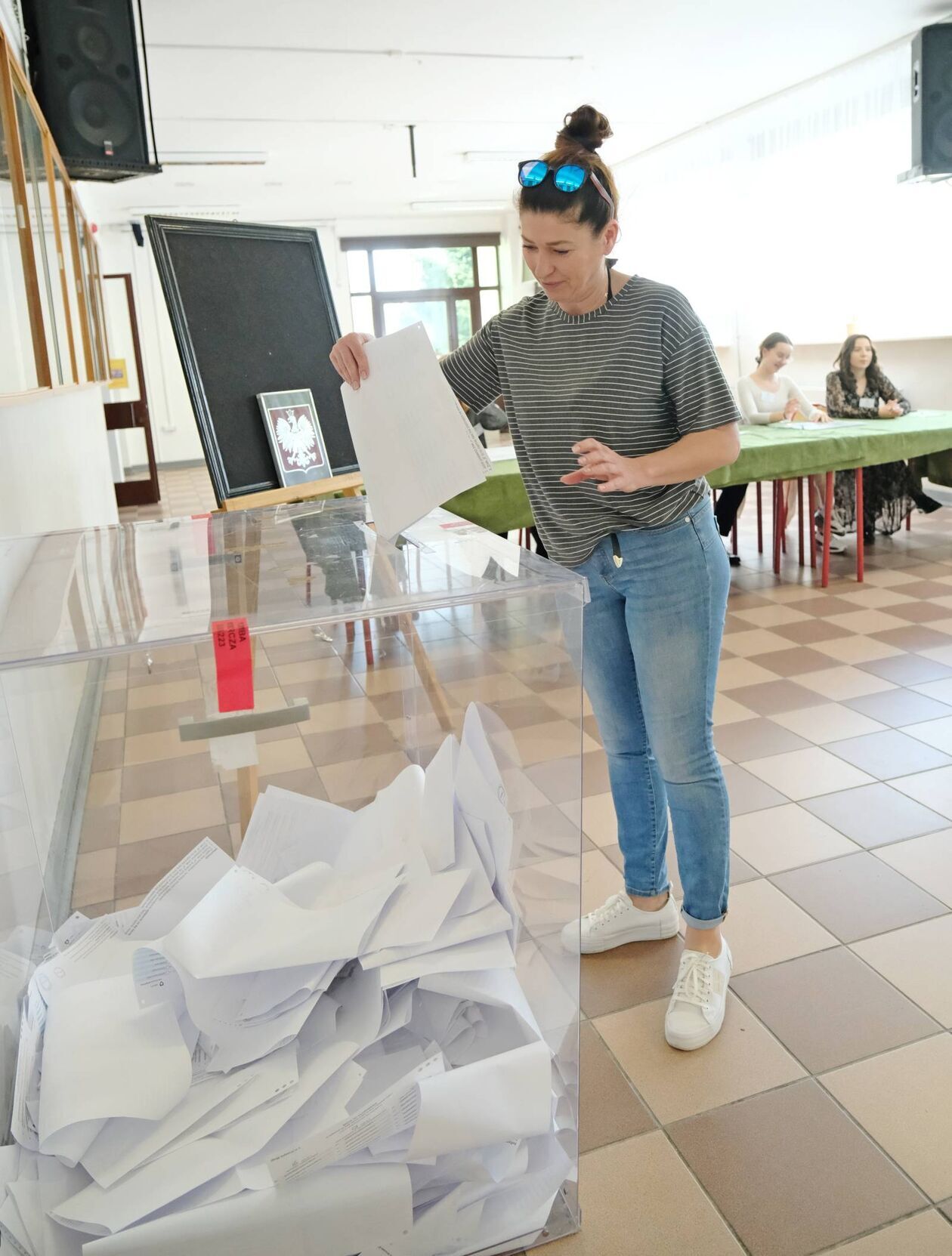  Wybory samorządowe 2024. Głosowanie w OKW nr 126, 191 i 100 w Lublinie (zdjęcie 10) - Autor: DW