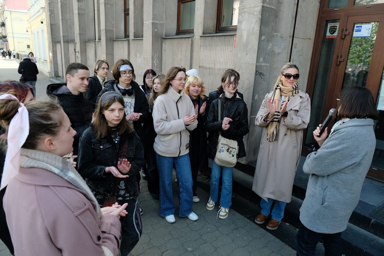  Akcja pisania listów do Henia dla pamięci zagłady lubelskich Żydów (zdjęcie 21) - Autor: DW