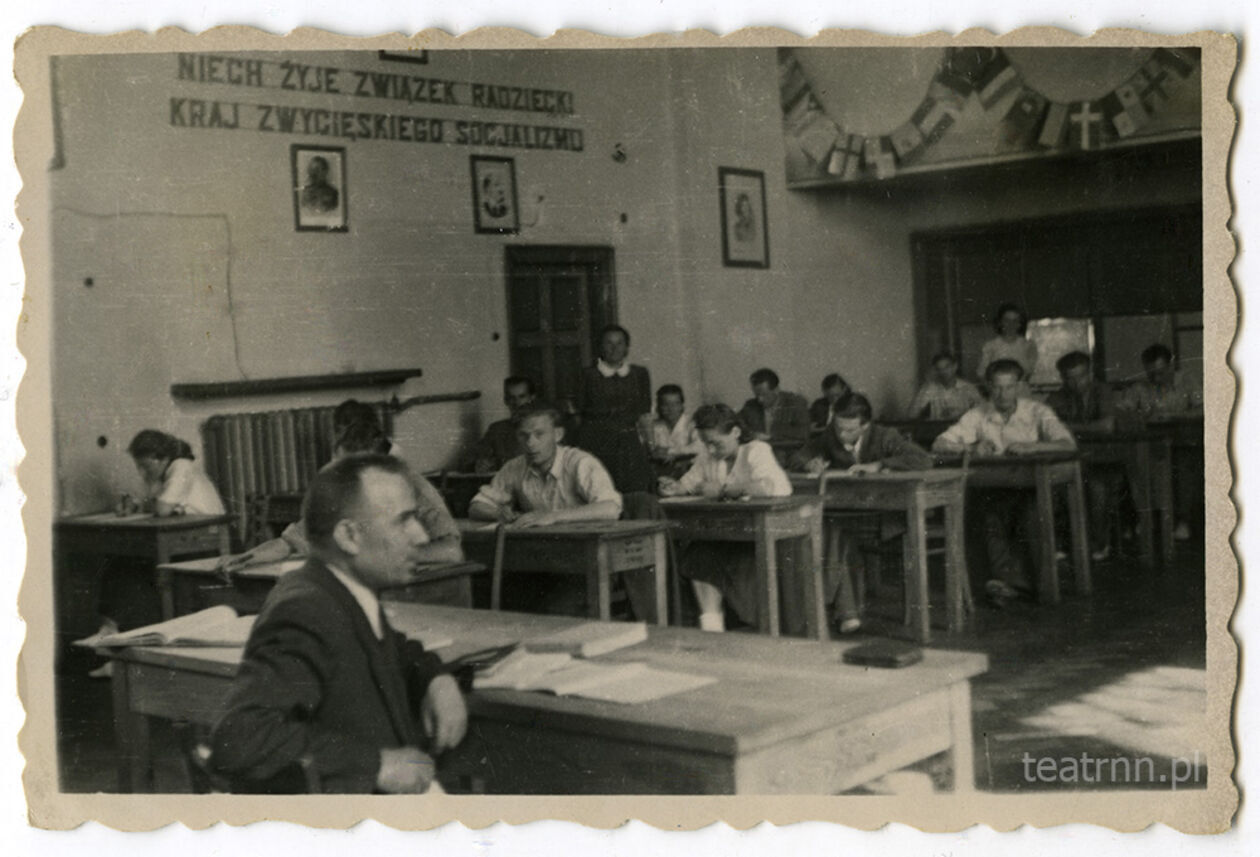  <p>Matura w Liceum Pedagogicznym przy ulicy Krzywej w Lublinie, w maju 1949 r.</p>