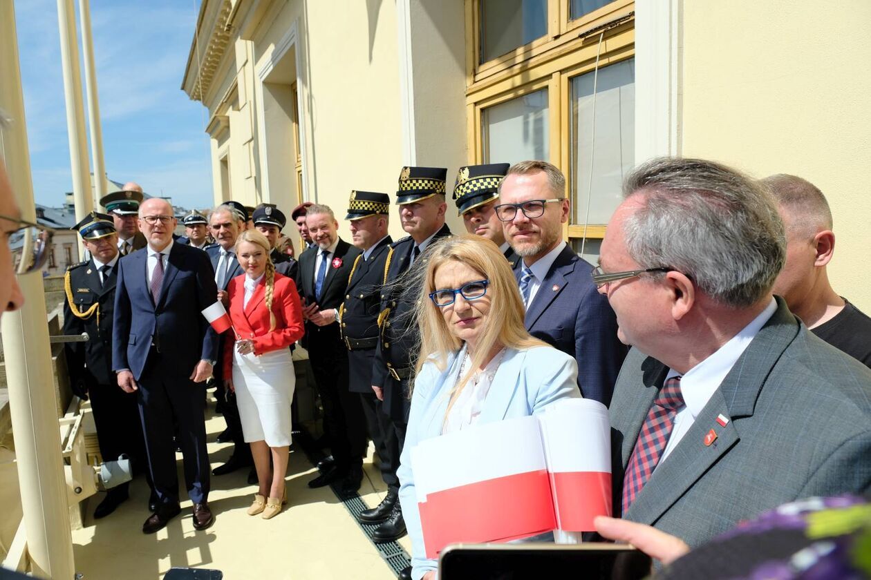  Dzień Flagi świętujemy również na balkonie ratusza (zdjęcie 14) - Autor: DW