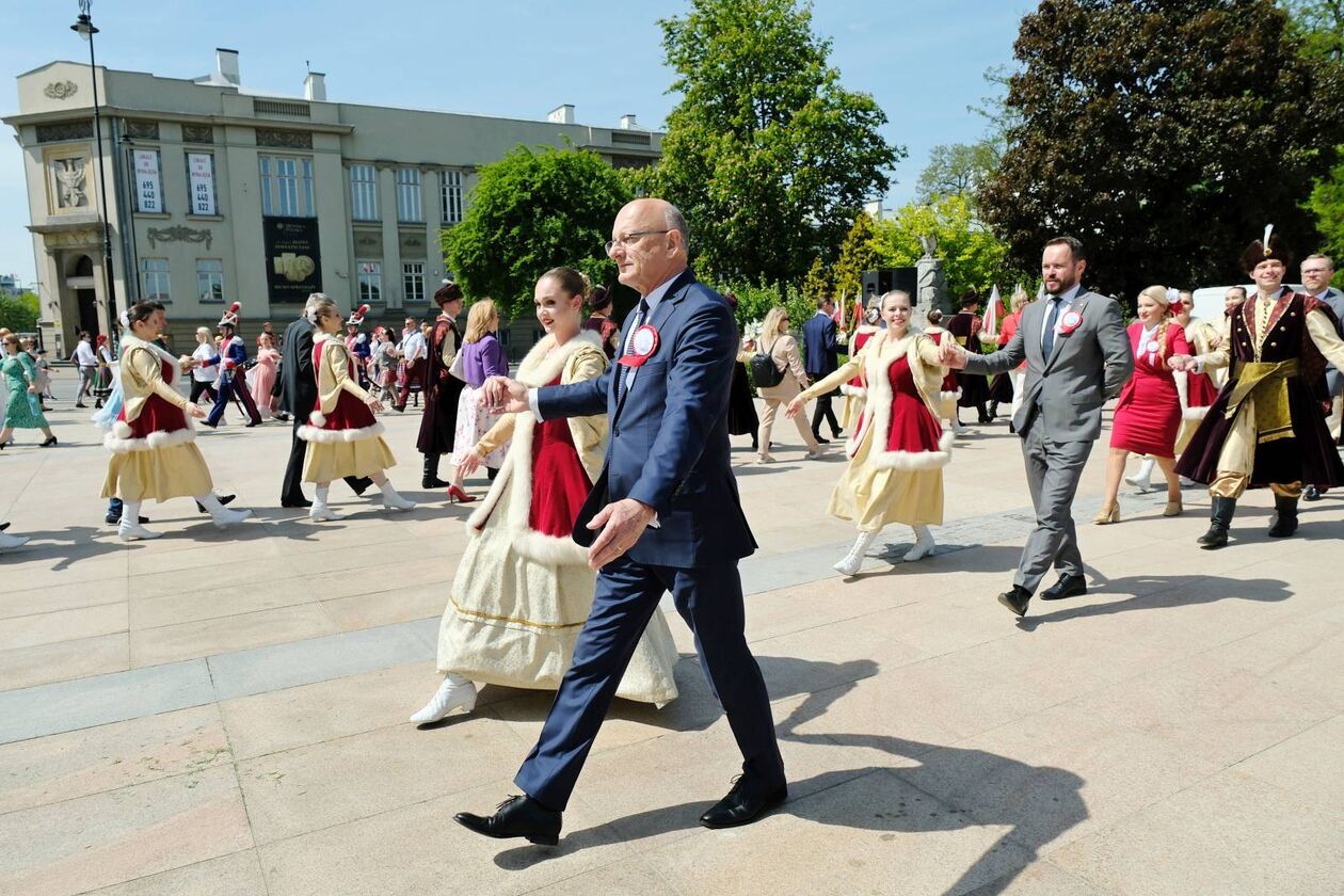  Lublin zatańczył polneza (zdjęcie 19) - Autor: DW