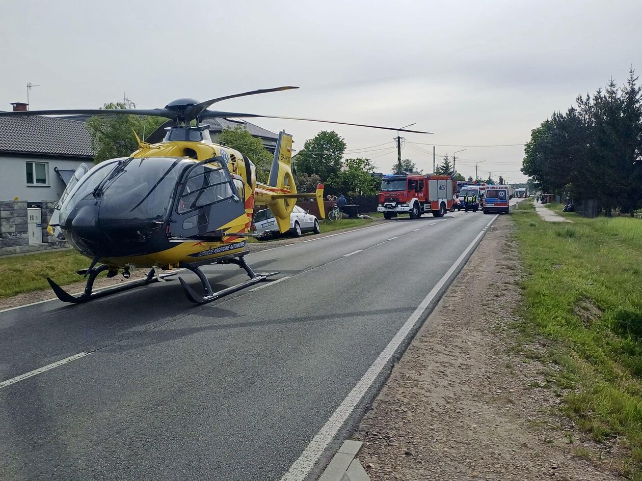 Wypadek na drodze krajowej nr 76 w miejscowości Wólka Zastawska