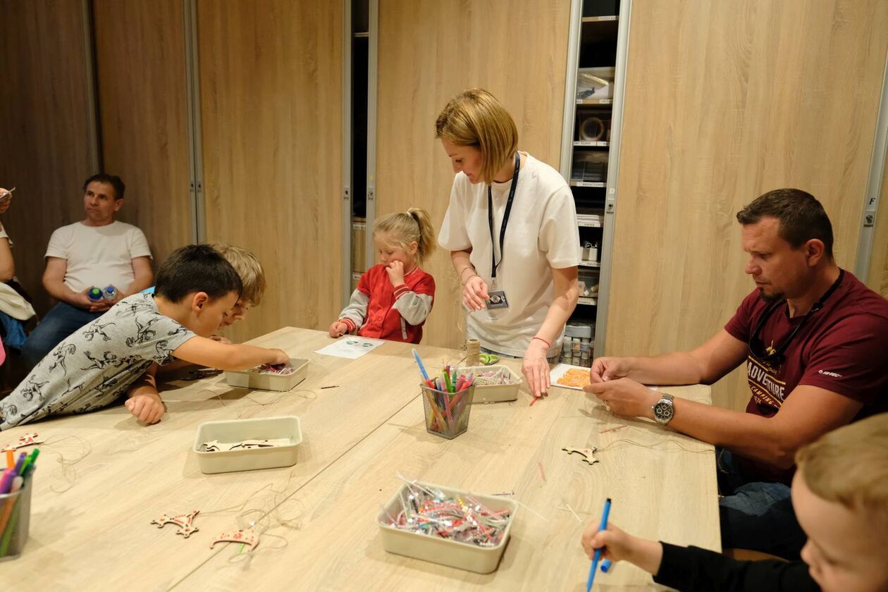  Noc Muzeów. Muzeum Narodowe - szturm zwiedzających na lubelski zamek (zdjęcie 31) - Autor: DW