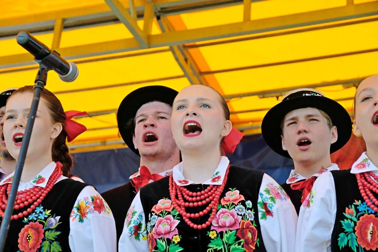  Rodzinny piknik lotniczy w Radawcu (zdjęcie 17) - Autor: DW