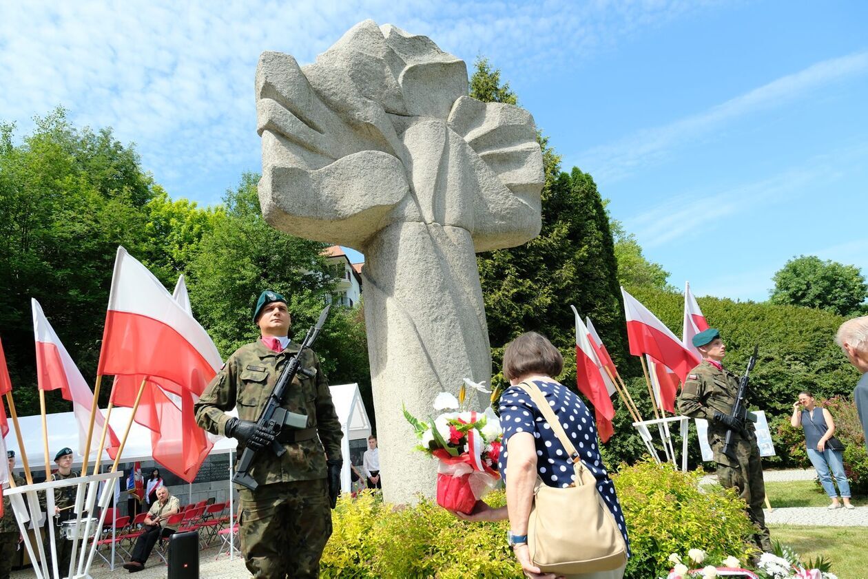  84. rocznica egzekucji więźniów Zamku Lubelskiego w Rurach Jezuickich (zdjęcie 4) - Autor: DW