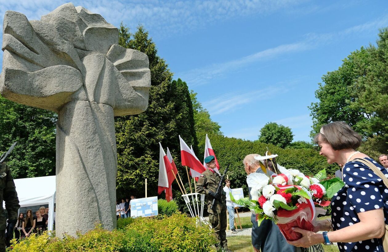  84. rocznica egzekucji więźniów Zamku Lubelskiego w Rurach Jezuickich (zdjęcie 5) - Autor: DW