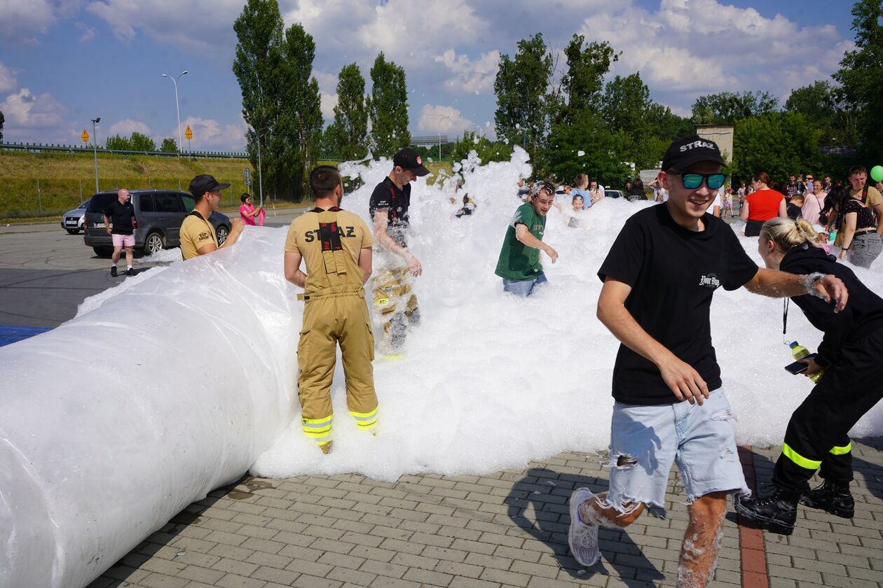  Klasyki mają się dobrze. Stare samochody w Puławach (zdjęcie 1) - Autor: UM Puławy