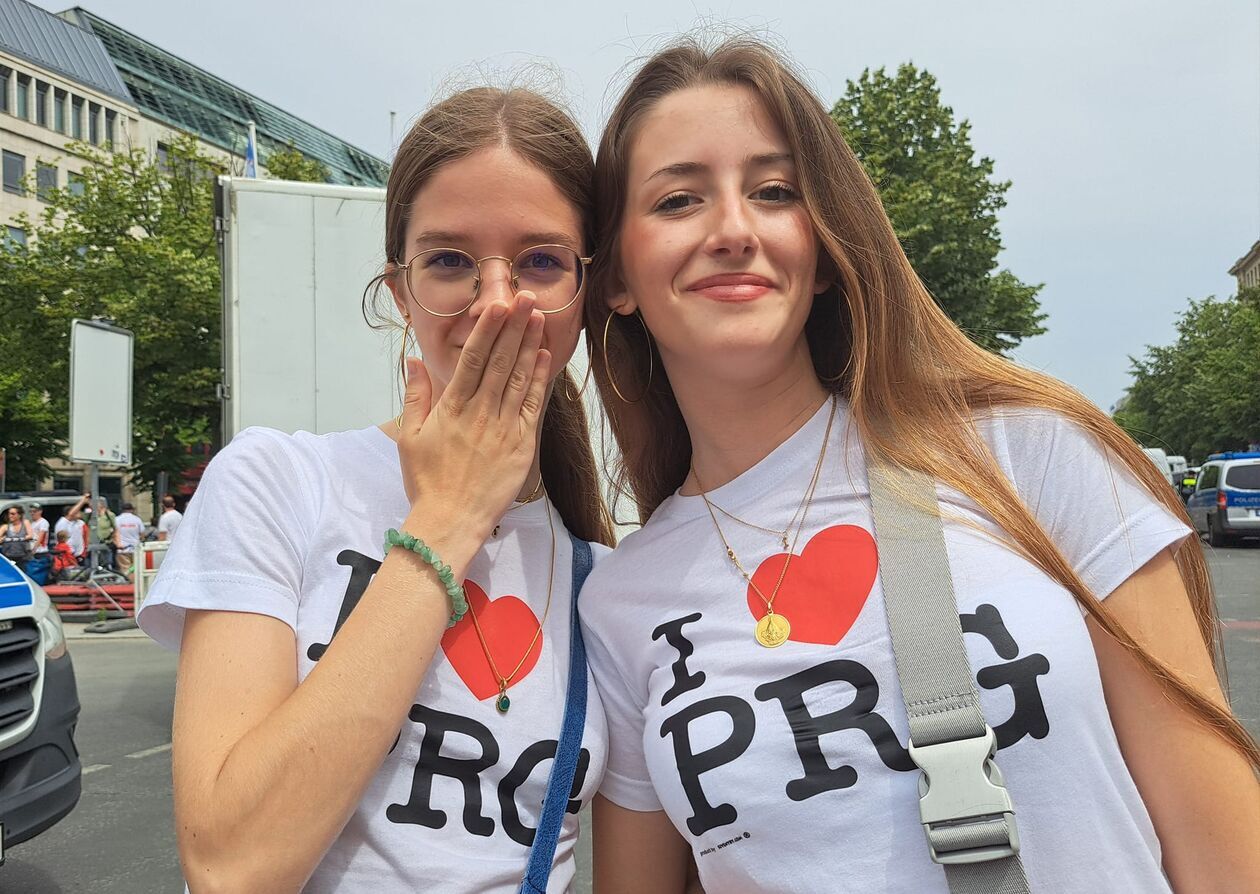 Biało-czerwoni kibice gotowi na mecz (zdjęcie 1) - Autor: BAS, nadesłane od Czytelników