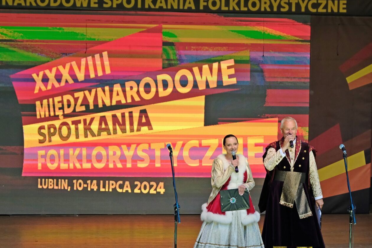  38. Międzynarodowe Spotkania Folklorystyczne: koncert galowy w Ogrodzie Saskim (zdjęcie 4) - Autor: DW