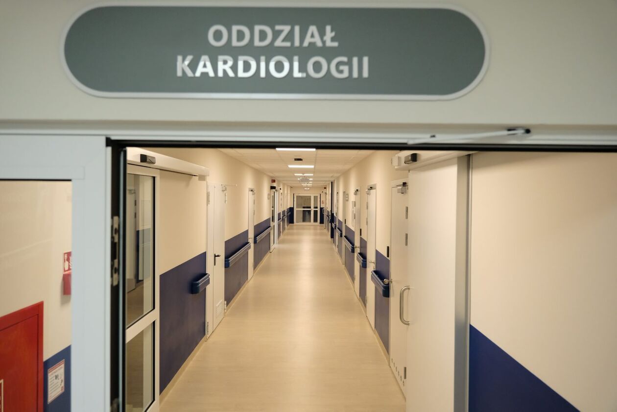  Nowa siedziba Kliniki i Oddziału Kardiologii w 1 Wojskowym Szpitalu Klinicznym (zdjęcie 5) - Autor: DW