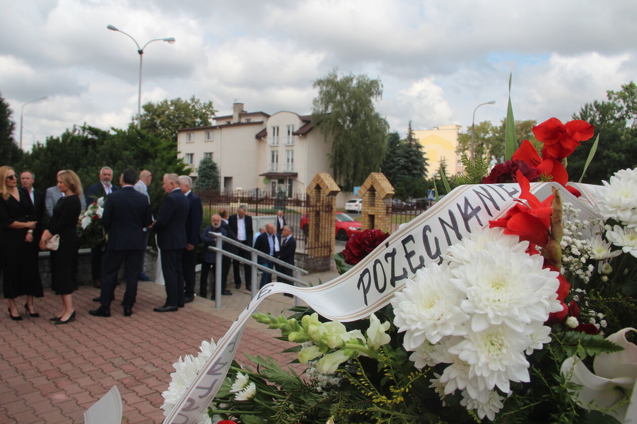  Msza pogrzebowa śp. Waldemara Godlewskiego w Białej Podlaskiej (zdjęcie 14) - Autor: Ewelina Burda