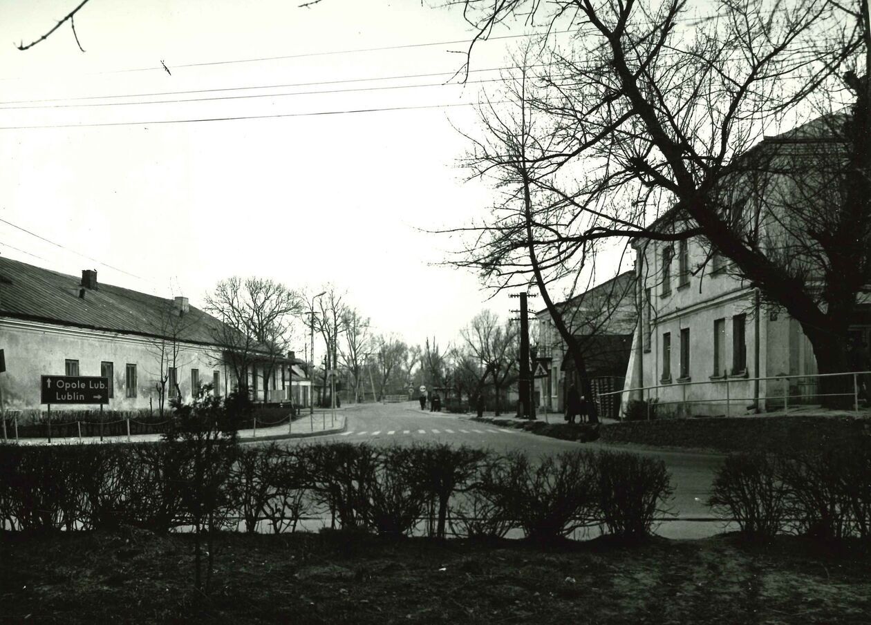  <p>ul. Kazimierska, widok z Rynku.</p>