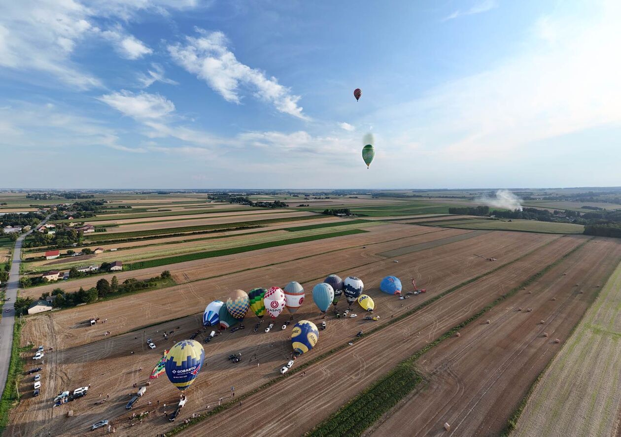 Balony opanowały Nałęczów - Autor: Cezary Janisz