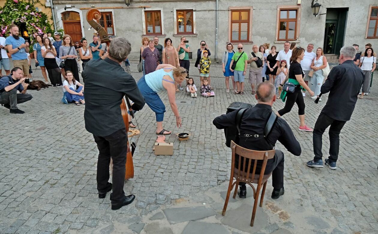   Rozpoczyna się Lubliner Festival: występ klezmerów z zespołu Berberys (zdjęcie 4) - Autor: DW