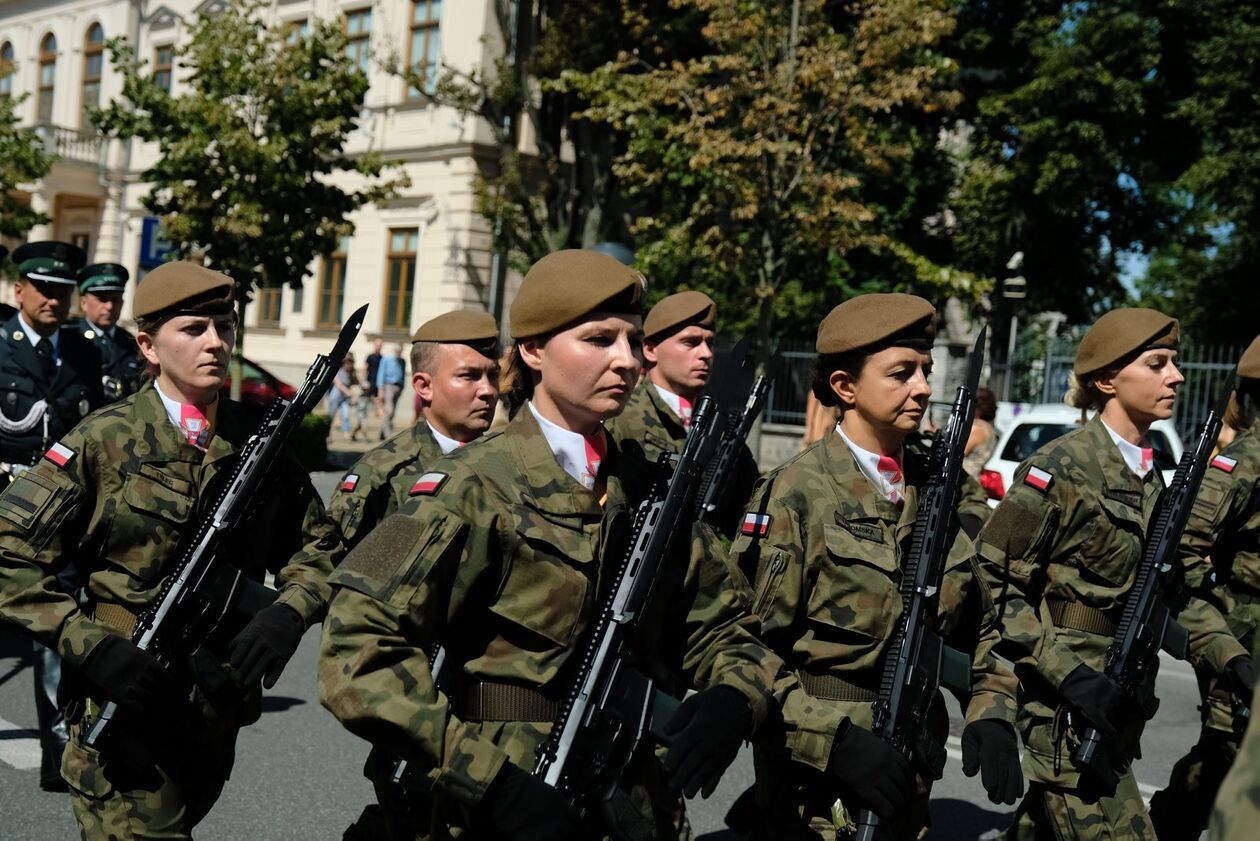  Święto Wojska Polskiego w Lublinie (zdjęcie 8) - Autor: DW