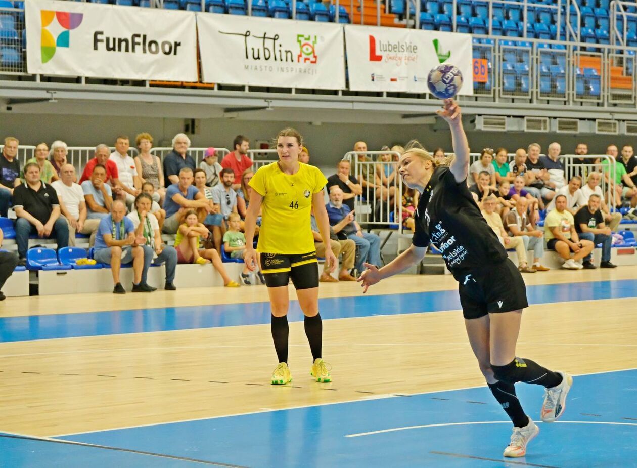  MKS FunFloor Lublin vs MKS URBiS Gniezno (zdjęcie 24) - Autor: DW